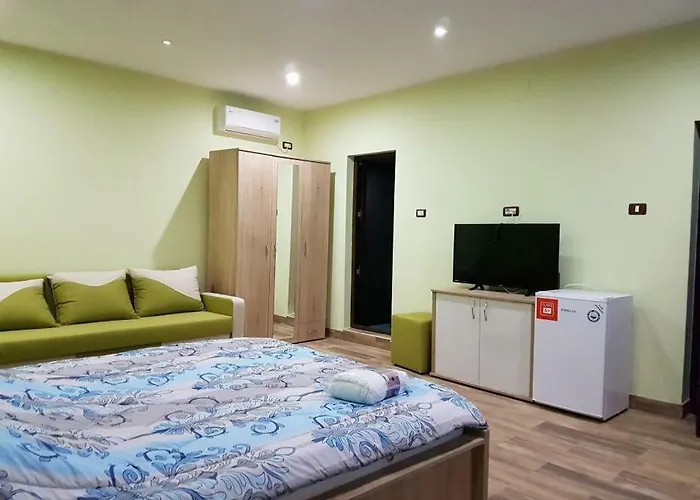 ゲストハウス Casa Leo