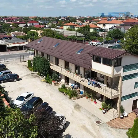 Casa Leo Pensjonat 4*